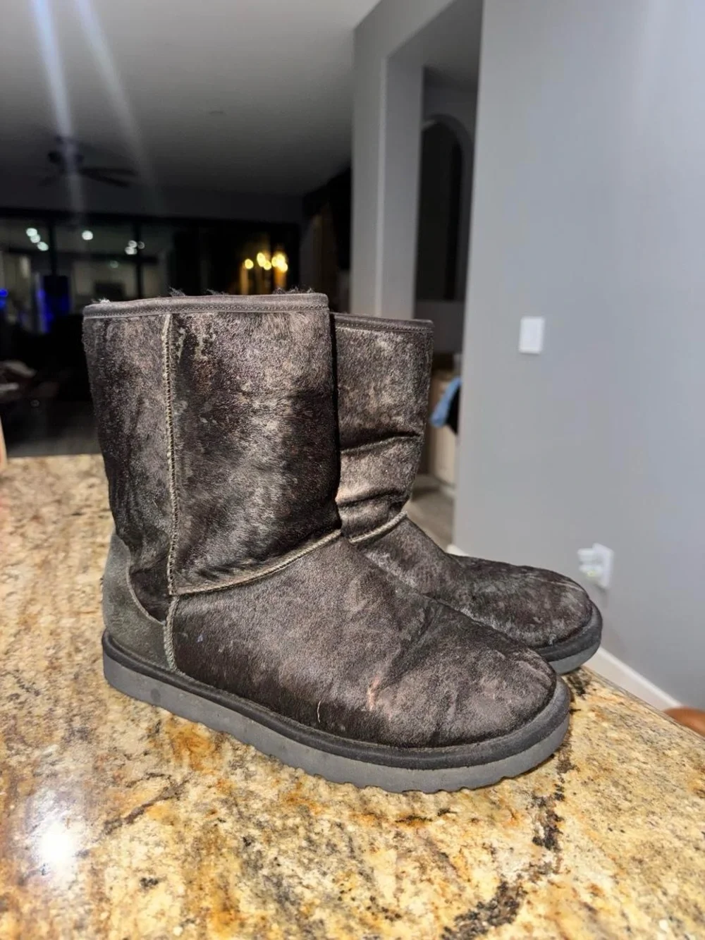 Short Black Faux Fur Winter Boots